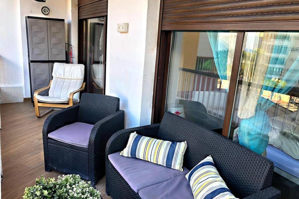 Coqueto Apartamento En Puerto Marina Con Piscina Benalmadena Ngoại thất bức ảnh