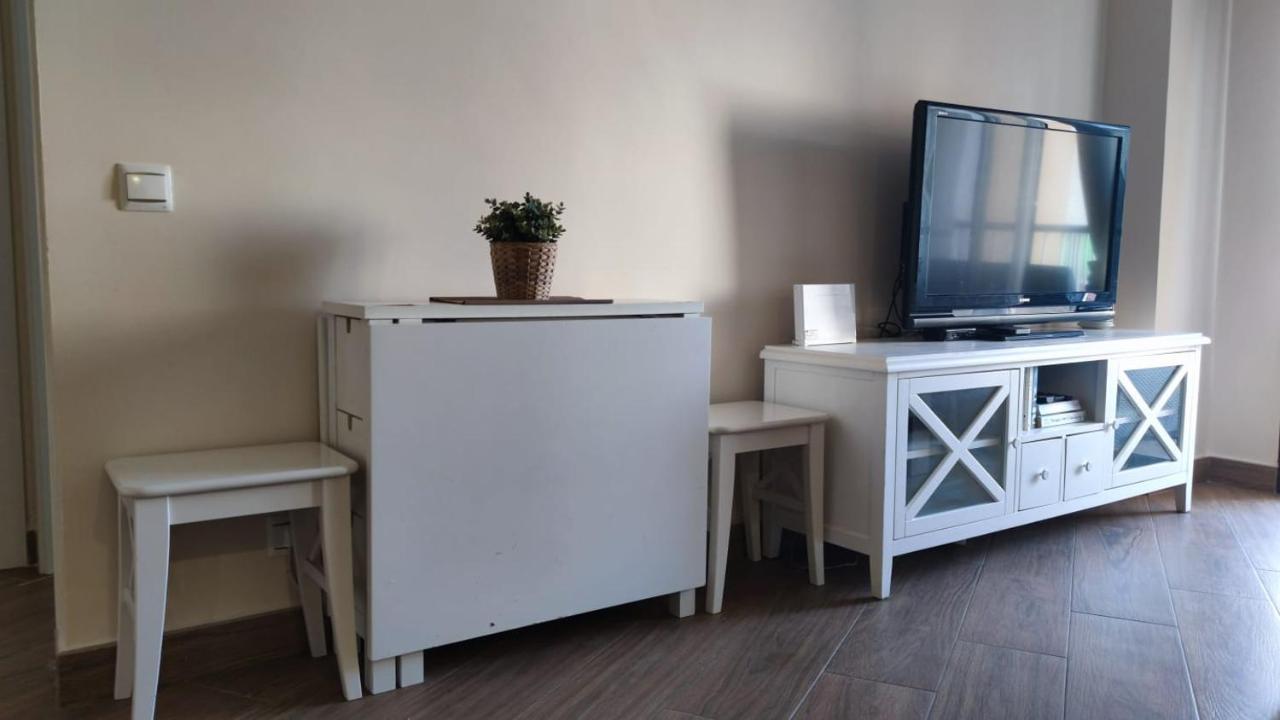 Coqueto Apartamento En Puerto Marina Con Piscina Benalmadena Ngoại thất bức ảnh