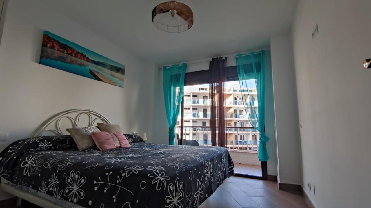 Coqueto Apartamento En Puerto Marina Con Piscina Benalmadena Ngoại thất bức ảnh